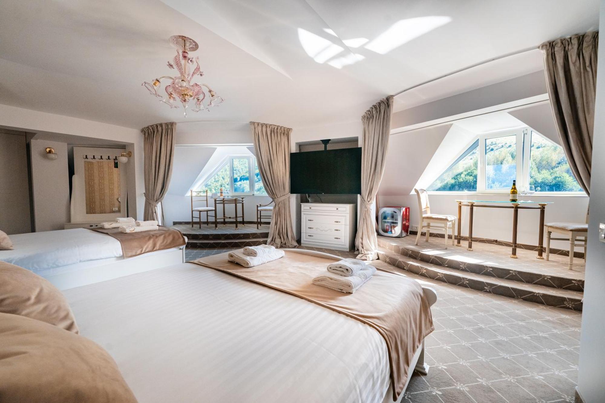 Carpentiere Arena Hotel Rasinari Exterior photo