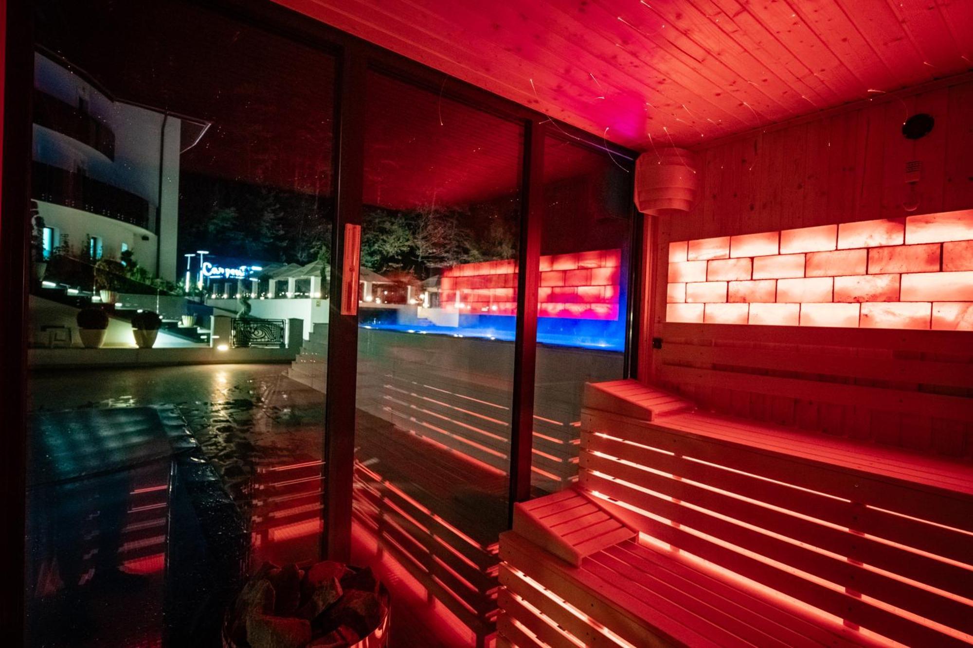Carpentiere Arena Hotel Rasinari Exterior photo